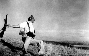 Robert Capa Il miliziano