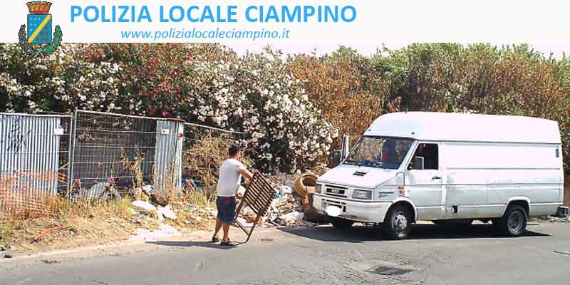 Furbetti dell'immondizia a Ciampino 1