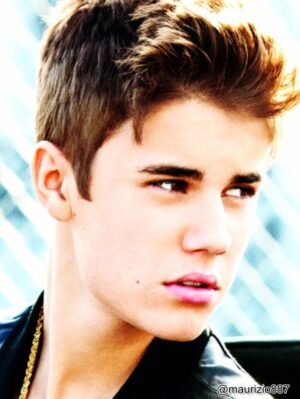 1354693088_justin-bieber-2012-photoshoot-believe-justin-bieber-30909033-1800-2400