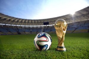 Calcio: ecco Brazuca pallone dei Mondiali,ha colori passione