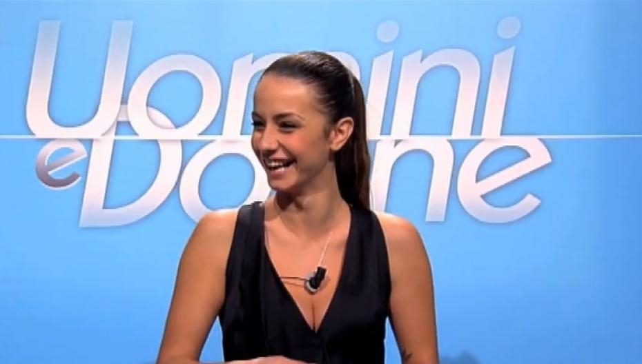 Anna sempre più verso la scelta – Uomini e Donne 03 febbraio Anna sempre più verso la scelta – Uomini e Donne 03 febbraio