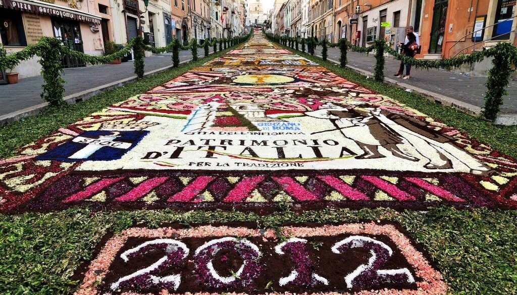 Genzano Infiorata 2012