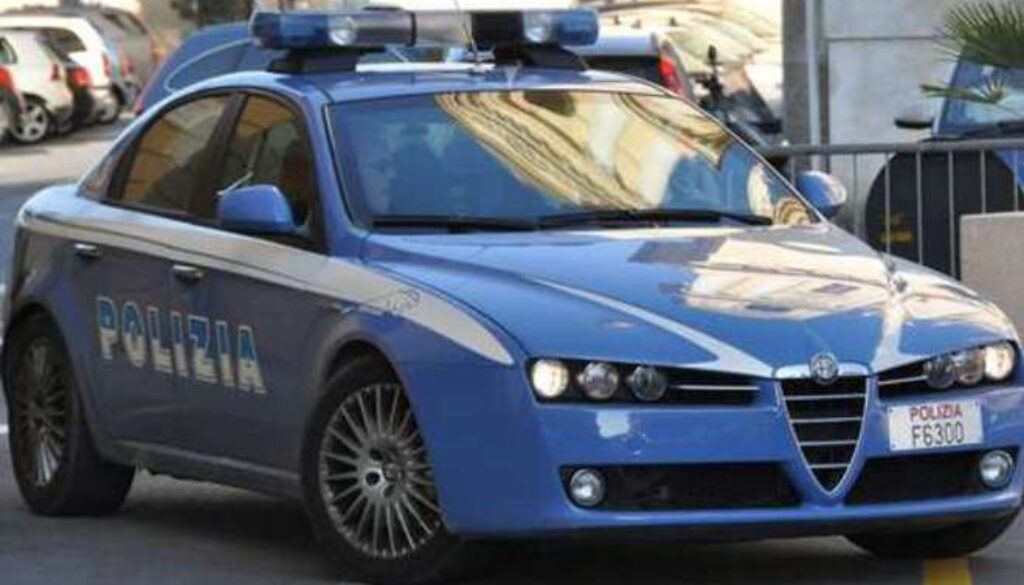 Polizia scippo San Giovanni