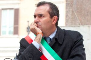 demagistris-PP-lato
