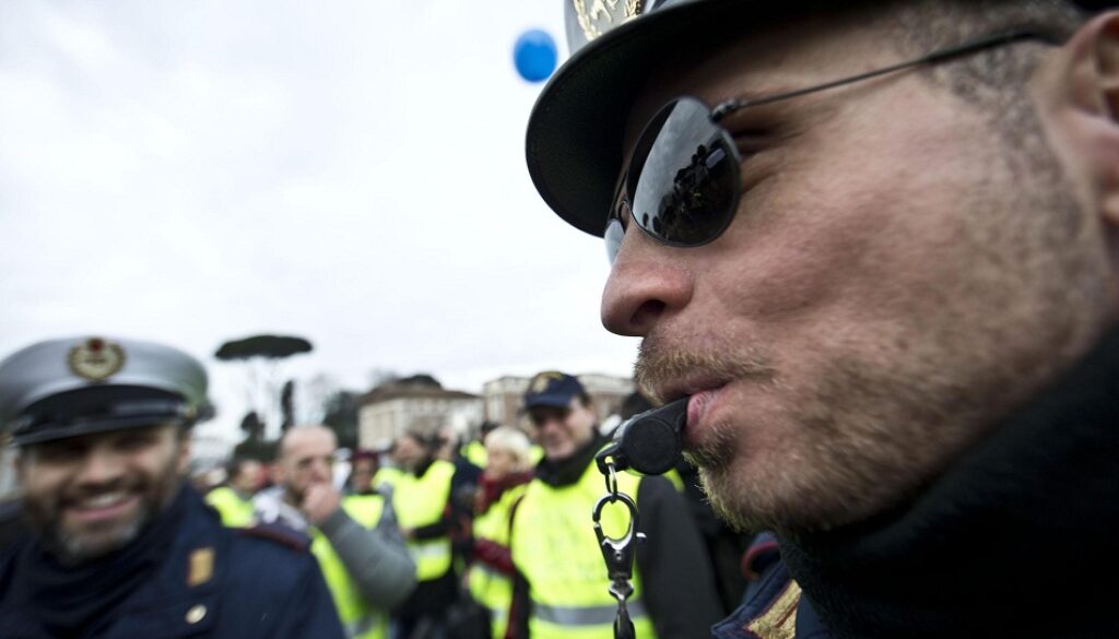 POLIZIA