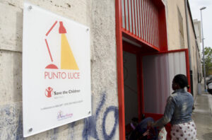 punto luce save children