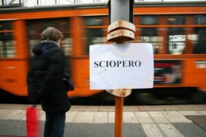 752364 FOTO DI ARCHIVIO, SIMBOLICHE DI SCIOPERO TRASPORTO URBANO
