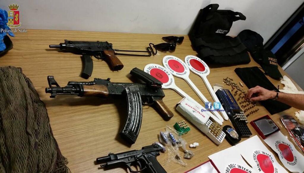 sequestrato arsenale a fidene