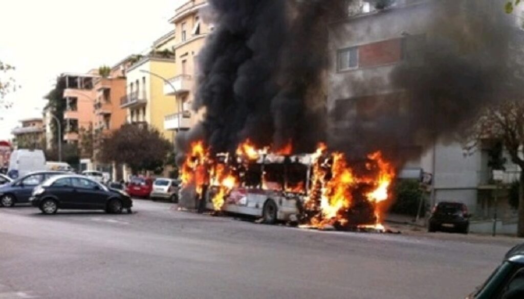 Atac in fiamme interrogazione Gruppo Misto Sveva Belviso Altra Destra Atac in fiamme interrogazione Gruppo Misto Sveva Belviso Altra Destra