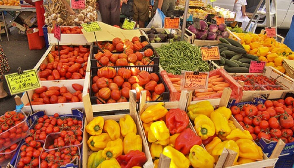 Due bandi online per i mercatini