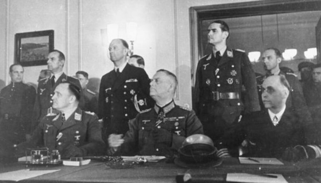 Seconda guerra mondiale la Germania firma la resa 7 maggio 1945