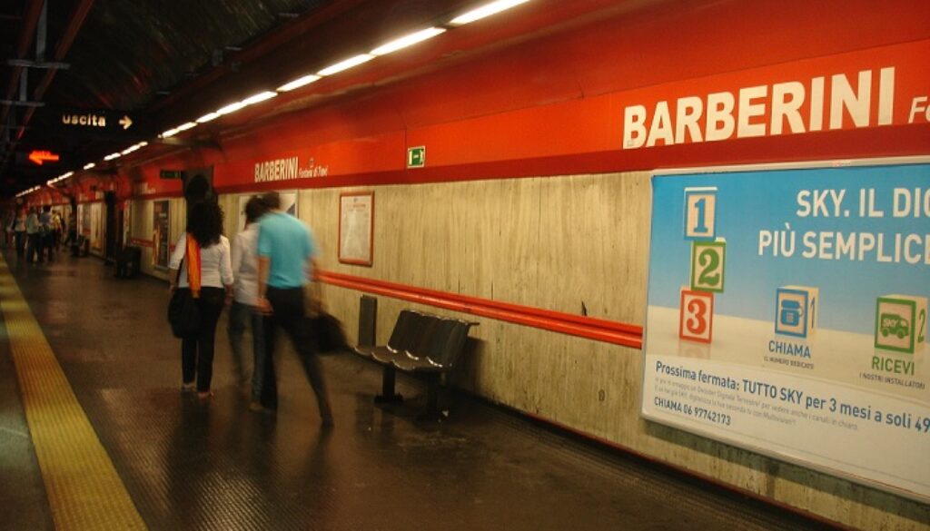 Stazione Barberini tentato furto e aggressione 1