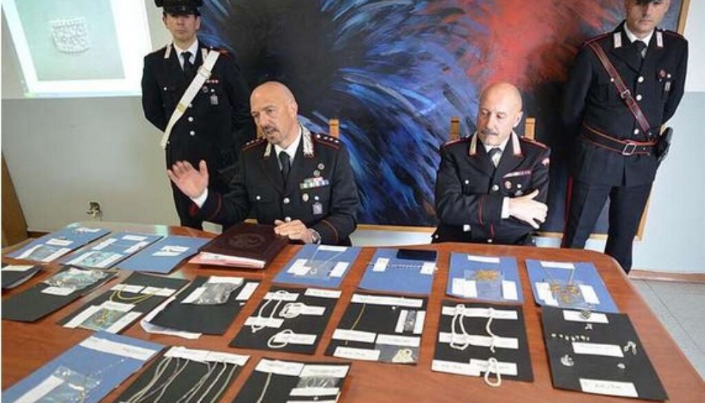 campo nomadi di Zagarolo  refurtiva 100mila euro
