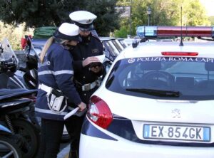Polizia Locale arresta parcheggiatori marocchini abusivi