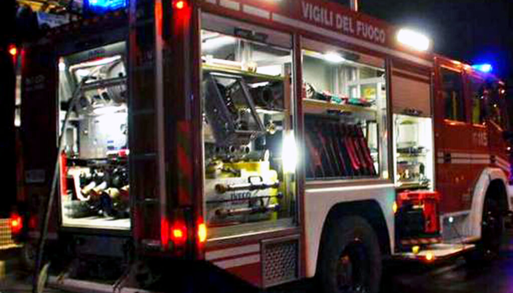incendio nella notte a Monteverde