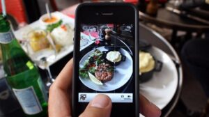 recensioni sui ristoranti sbarcano su Facebook