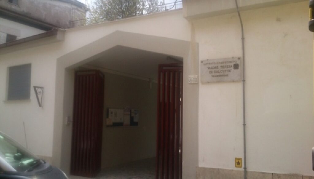 scuola madre teresa di calcutta di valmontone