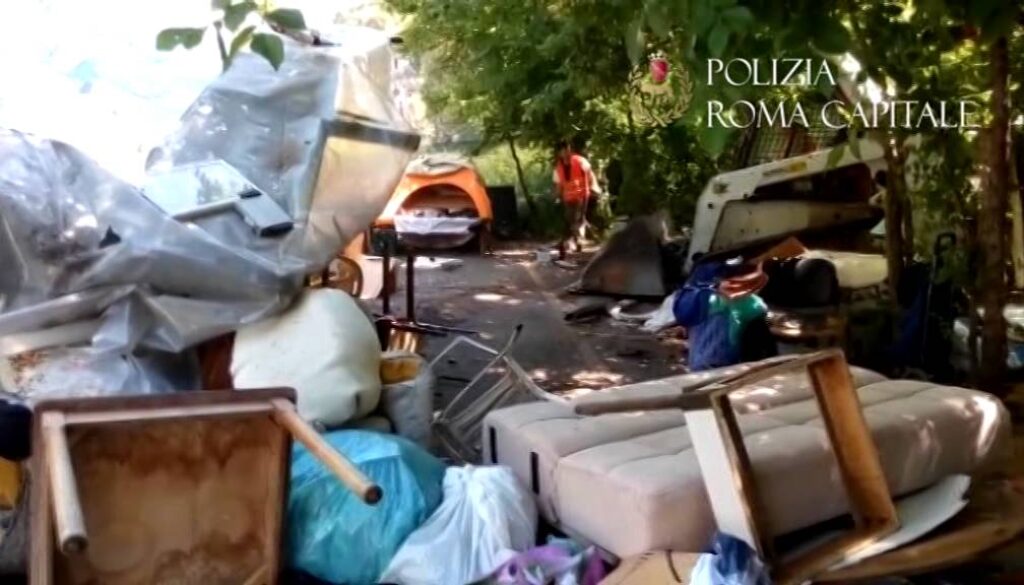 Sgomberi Eur: il video della Polizia Locale di Roma Capitale
