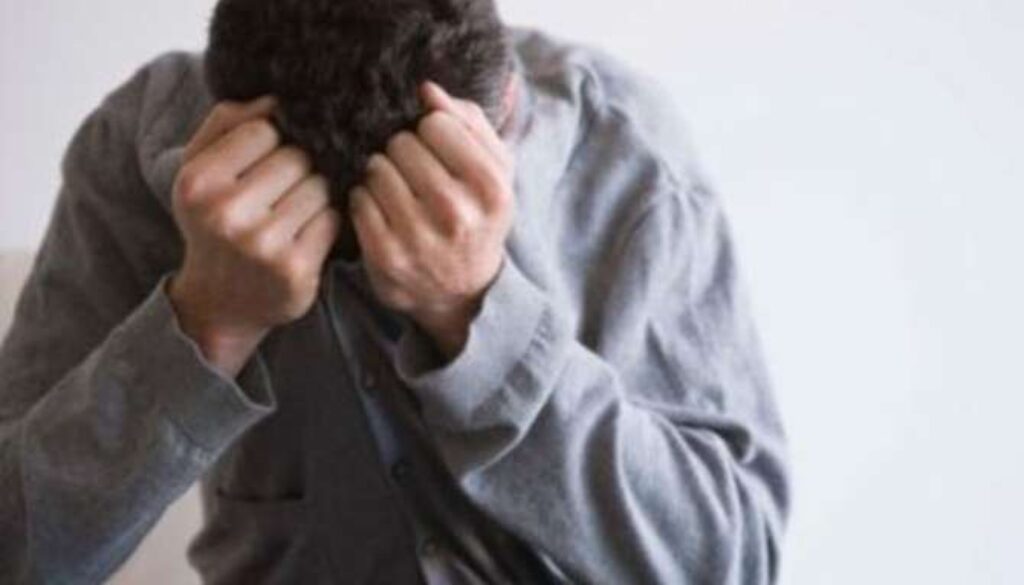 suicidio in una fabbrica ad Albano Laziale