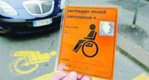 truffa dei falsi pass invalidi a Ciampino truffa dei falsi pass invalidi a Ciampino
