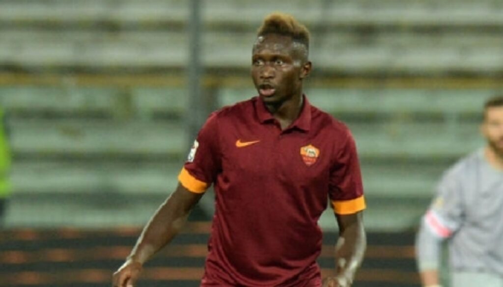 Yanga Mbiwa Roma aggressione
