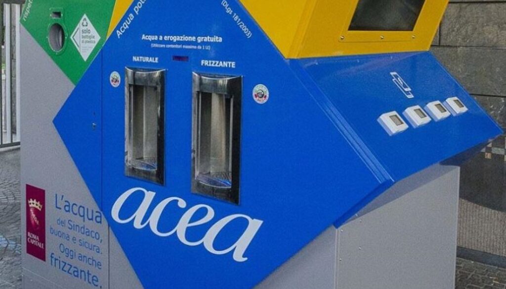 ACEA,ARRIVANO CASINE DELL'ACQUA:"NASONI" HI-TECH PER RICARICA SMARTPHONE- FOTO 6