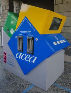 ACEA,ARRIVANO CASINE DELL'ACQUA:"NASONI" HI-TECH PER RICARICA SMARTPHONE- FOTO 6