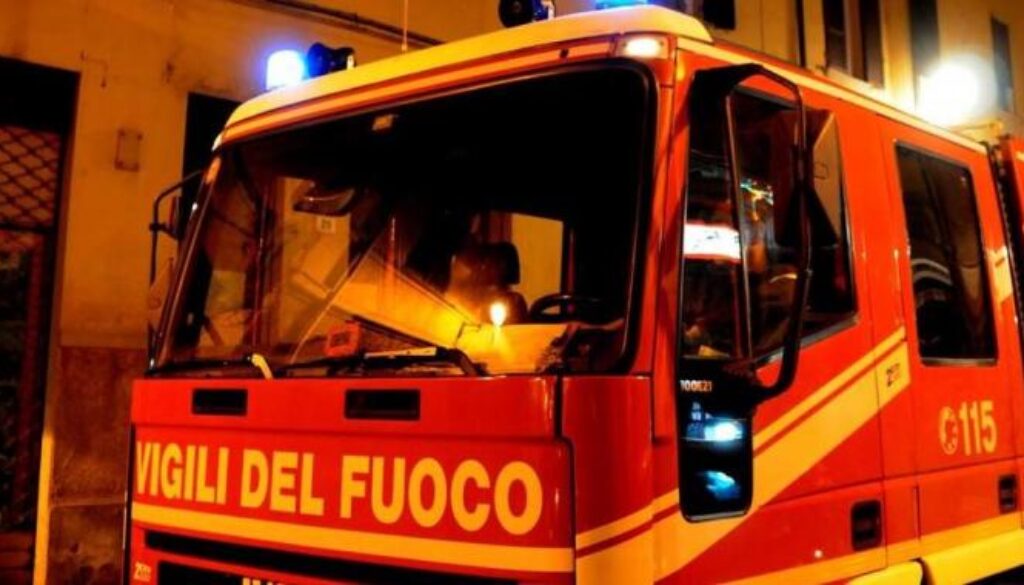 incendio in un pub a Colli Aniene