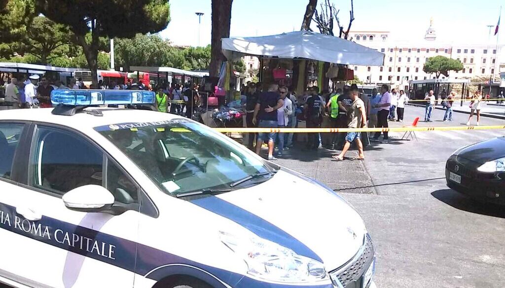 piazza cinquecento2