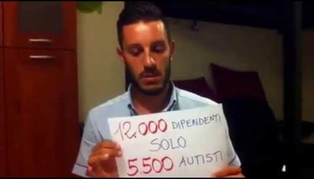 Protesta autisti e macchinisti Atac: “Siamo tutti Christian Rosso” – Video