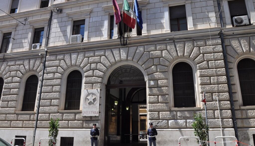 questura di via teofilo