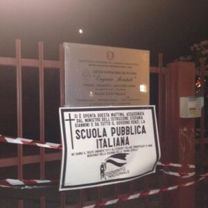 sigilli e manifesti nelle scuole romane sigilli e manifesti nelle scuole romane