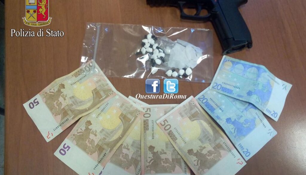 Nascondono soldi e cocaina in macchina al Portuense