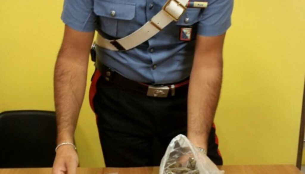 nasconde la droga in cassaforte a San Basilio