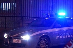 sparatoria tra Polizia e ladri in zona Pineta Sacchetti sparatoria tra Polizia e ladri in zona Pineta Sacchetti