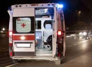Incidente tra un'auto e i Vigili del Fuoco a San Giovanni