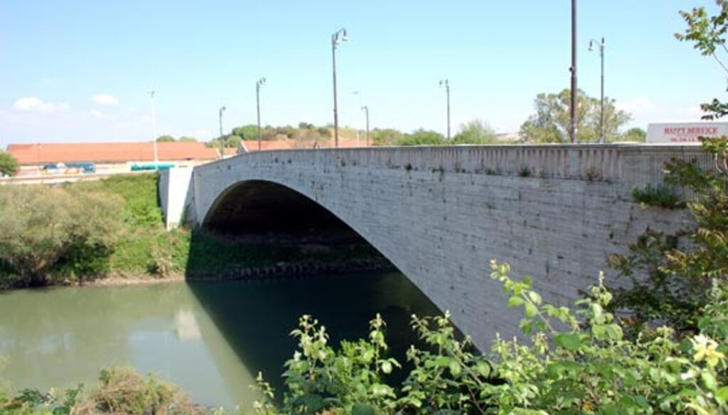 Ritrovato un cadaver nel Tevere all'altezza di Ponte Testaccio