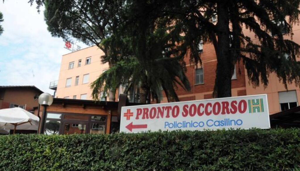 Rubano la borsa a una paziente del Policlinico Casilino