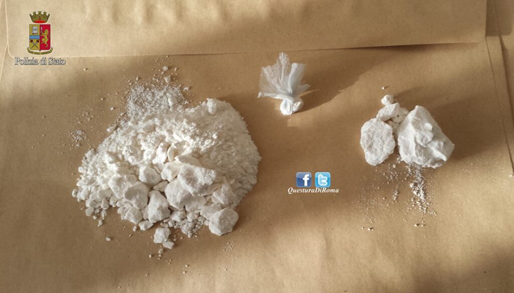 Vende cocaina a un 30 enne a San Basilio Vende cocaina a un 30 enne a San Basilio