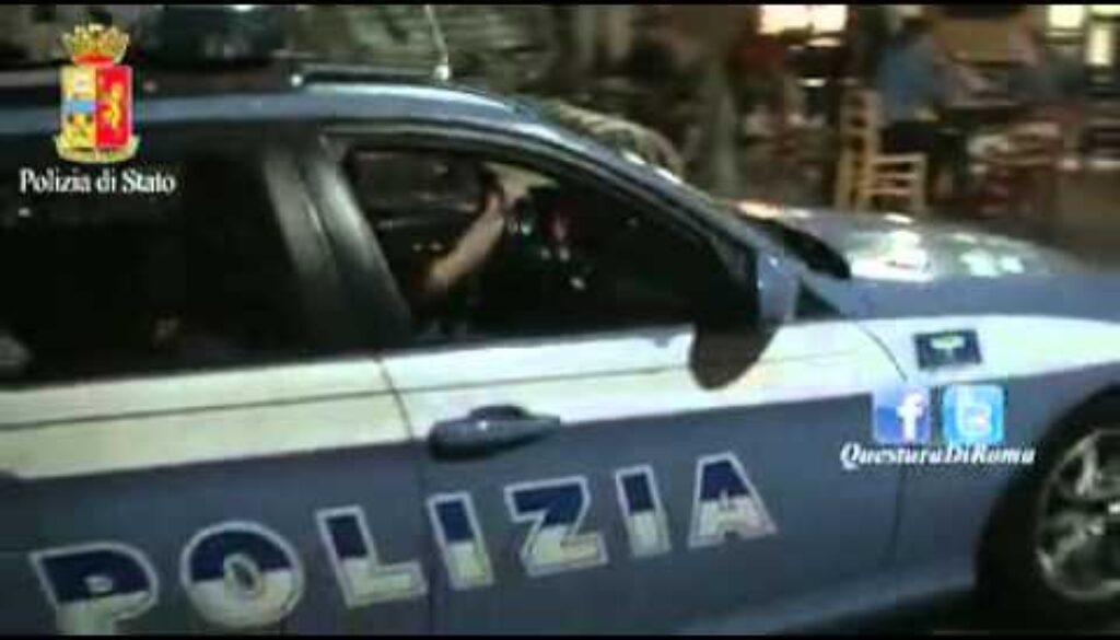 Cocaina sotto il seggiolino per i bambini a Tor Carbone, arrestato 52 enne