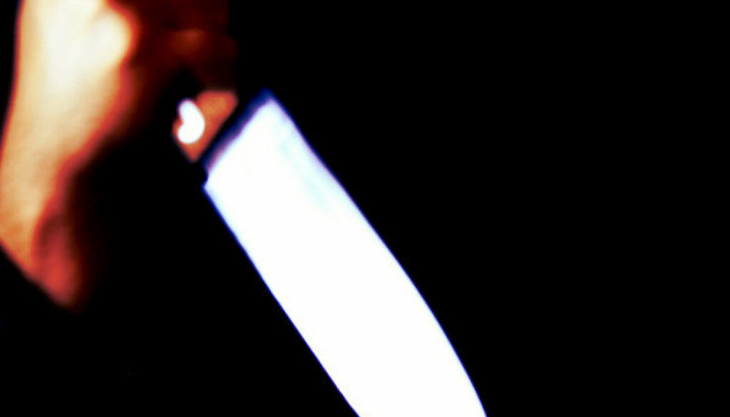 minaccia la ex con un coltello a Primavalle e le porta via il figlio
