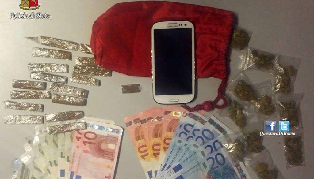 Nascondeva hashish e marijuana in un furgone a Grotte Celoni