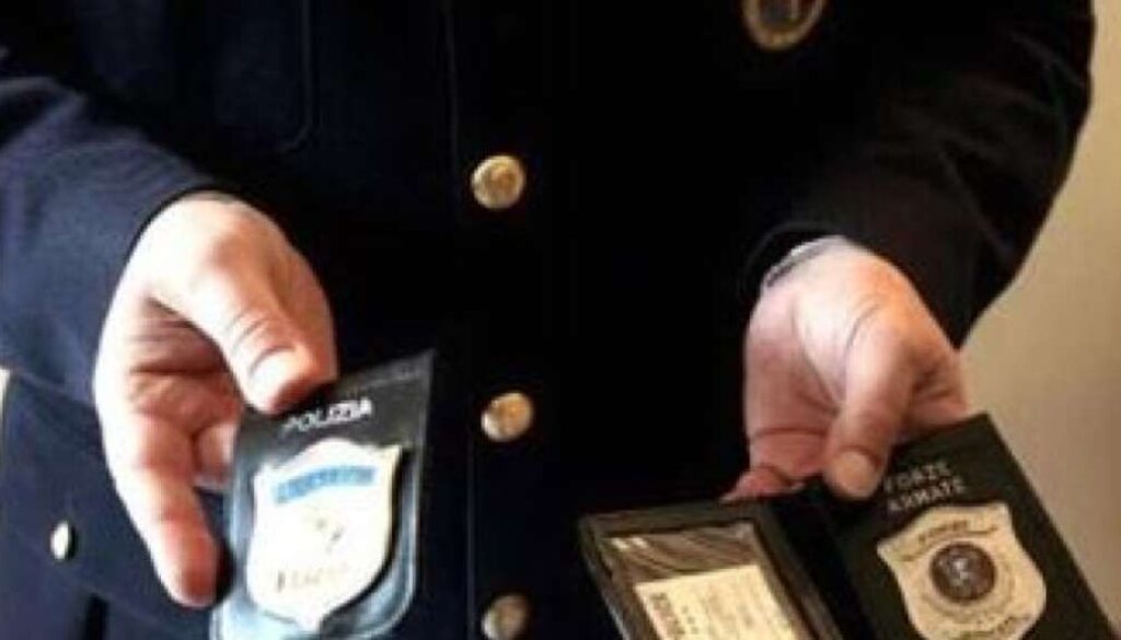 Si fingono poliziotti per derubare i turisti a Santa Maria Maggiore