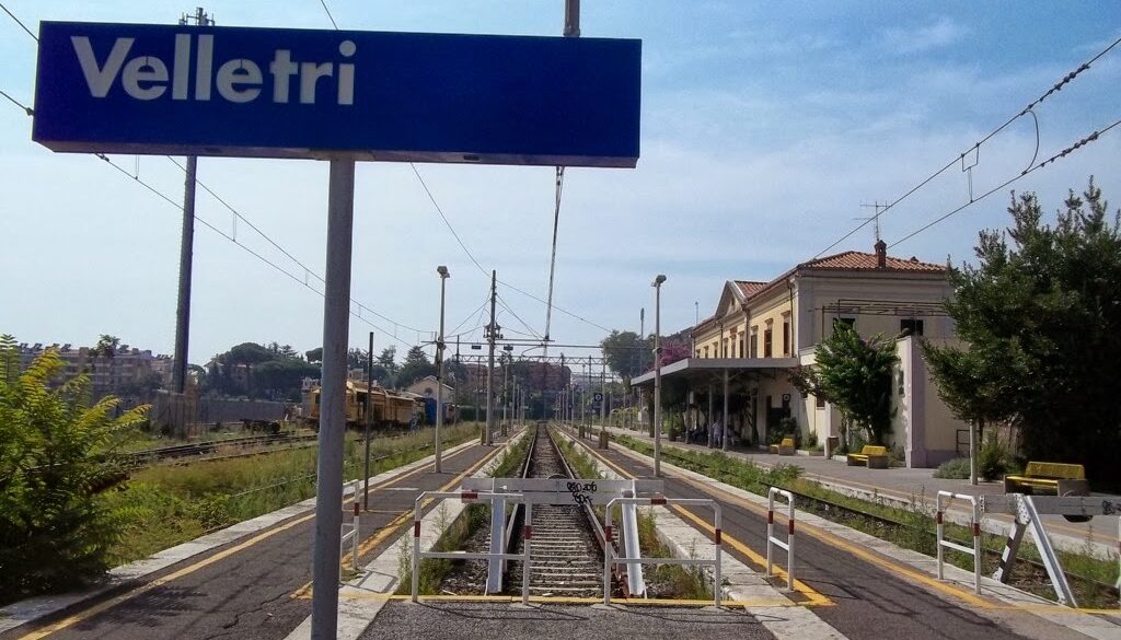 Studentessa molestata sul treno Roma-Velletri