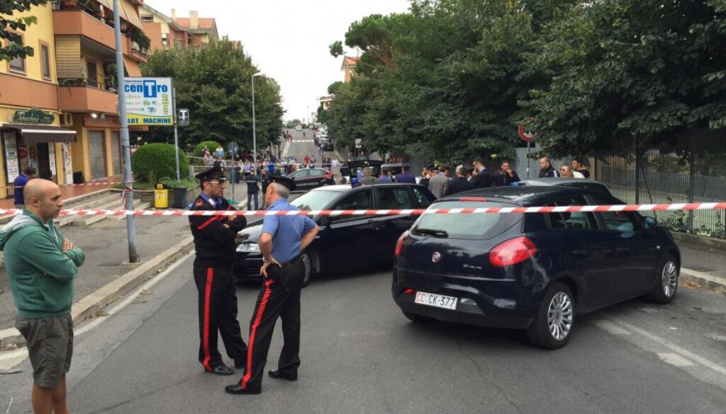 Uccide la moglie ad Albano e si suicida