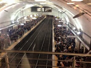 metro b, stazione bologna