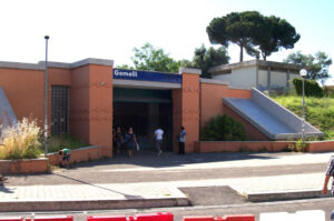 2013-06-18_Roma_Stazione_FS_Gemelli_retro 2013-06-18_Roma_Stazione_FS_Gemelli_retro
