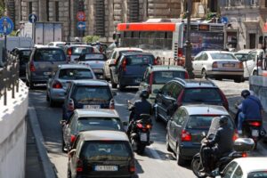ROMA, TRAFFICO AL RIENTRO DALLE VACANZE ROMA, TRAFFICO AL RIENTRO DALLE VACANZE