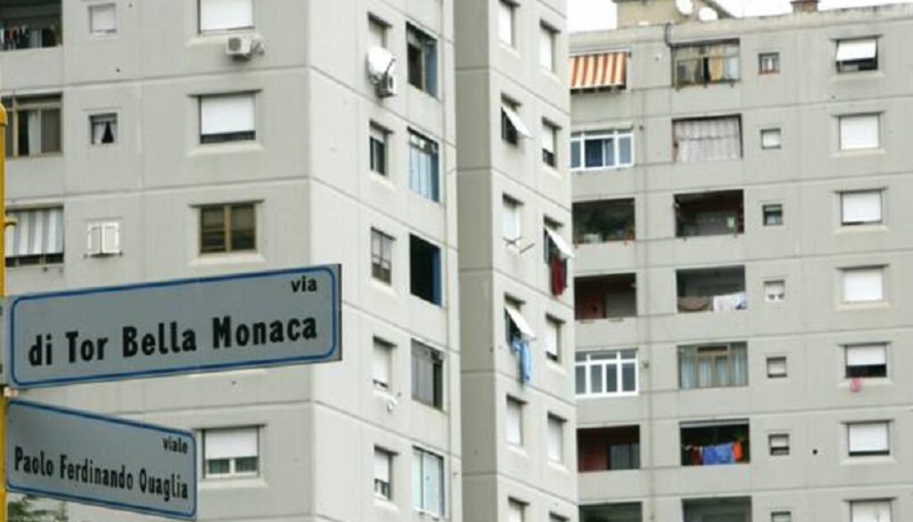 Guadagna 10 mila euro in un giorno grazie alla droga a Tor Bella Monaca