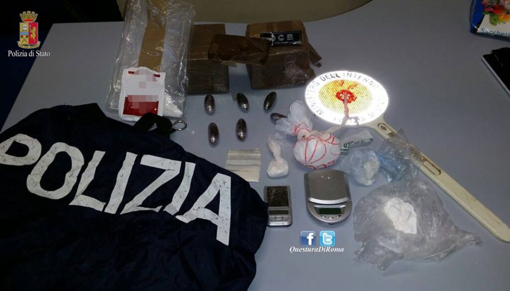 Nascondeva due chili di droga nell'armadio a Don Bosco Nascondeva due chili di droga nell'armadio a Don Bosco